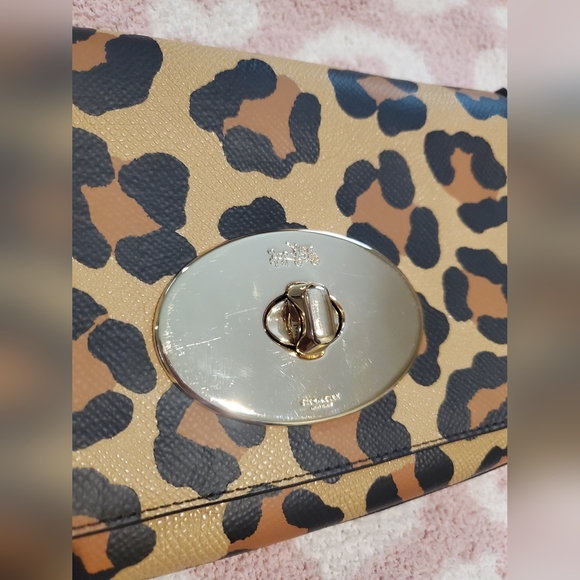 Coach Ocelot/Leopard/Cheetah Crossbody - Picture 4 of 10